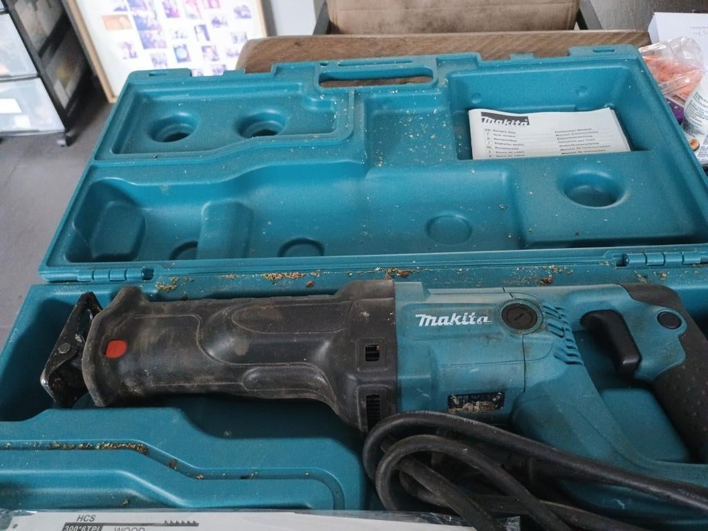 Makita Reciprozaag - Gebruikt, Doe-het-zelf en Verbouw, Gereedschap | Zaagmachines, Ophalen, Gebruikt, 70 mm of meer, 600 tot 1200 watt