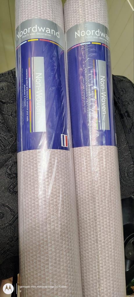 4 nieuwe rollen behang oud rose, Ophalen of Verzenden, Minder dan 10 m²