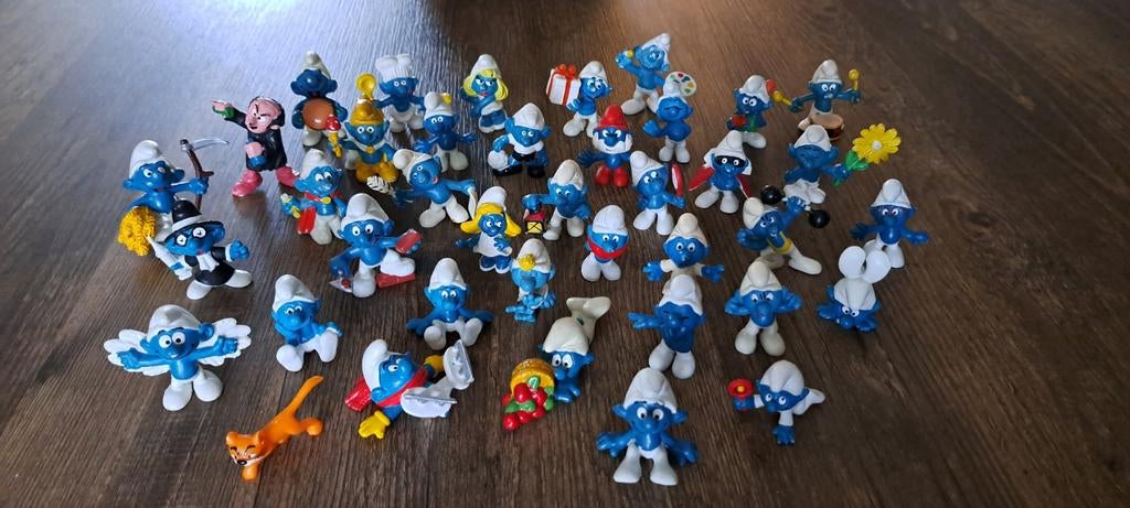 Leuke set oude Smurfen 39 stuks, Verzamelen, Ophalen of Verzenden, Zo goed als nieuw, Verschillende Smurfen