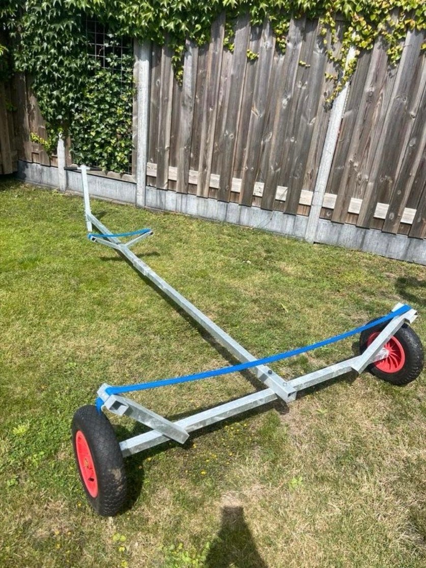 Rubberboot strandtrailer met auto-aansluiting, Ophalen, Minder dan 1500 kg, Gebruikt, Minder dan 6 meter