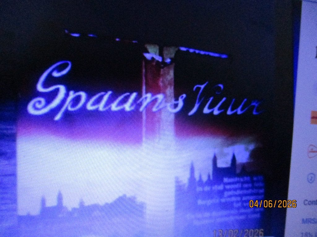 Spaans vuur Auteur: Wouter van Mastricht 978901125105 #, Ophalen of Verzenden, Gelezen