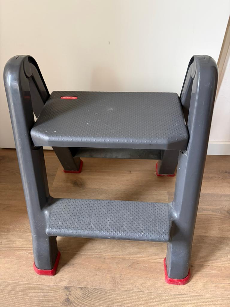 Curver opstap trapje, Ophalen, Minder dan 2 meter