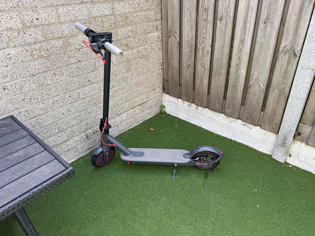JUICEASE 365GO Elektrische Step - Zo goed als nieuw, Fietsen en Brommers, Steps, Ophalen, Zo goed als nieuw, Elektrische step (E-scooter)