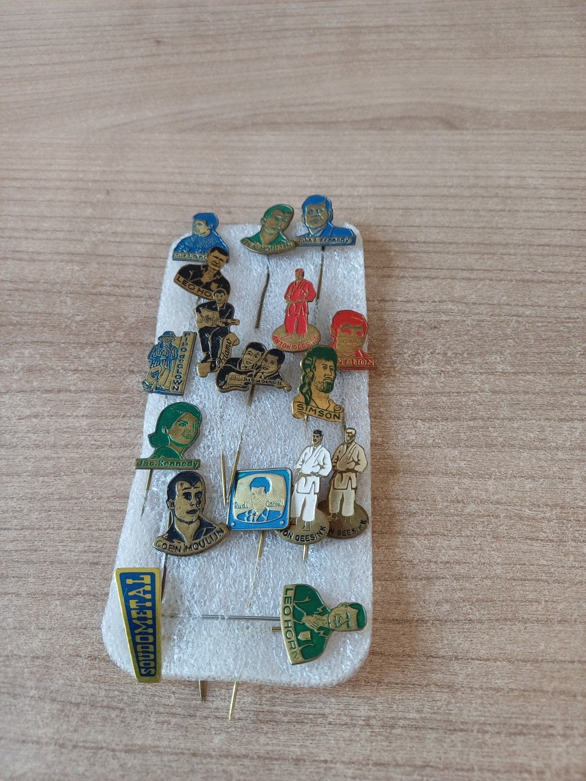 Vintage Speldjes Verzameling: Beroemdheden en Sport, Ophalen of Verzenden, Gebruikt, Overige onderwerpen