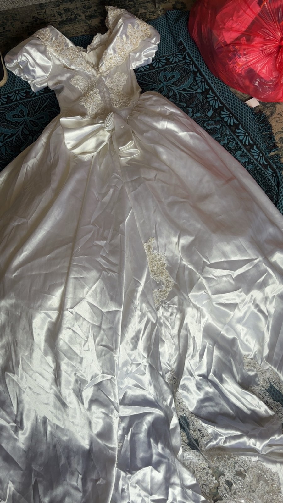 Elegante Trouwjurk met Kant en Satijn, Kleding | Dames, Trouwkleding en Trouwaccessoires, Gedragen, Trouwjurk, Wit, Ophalen
