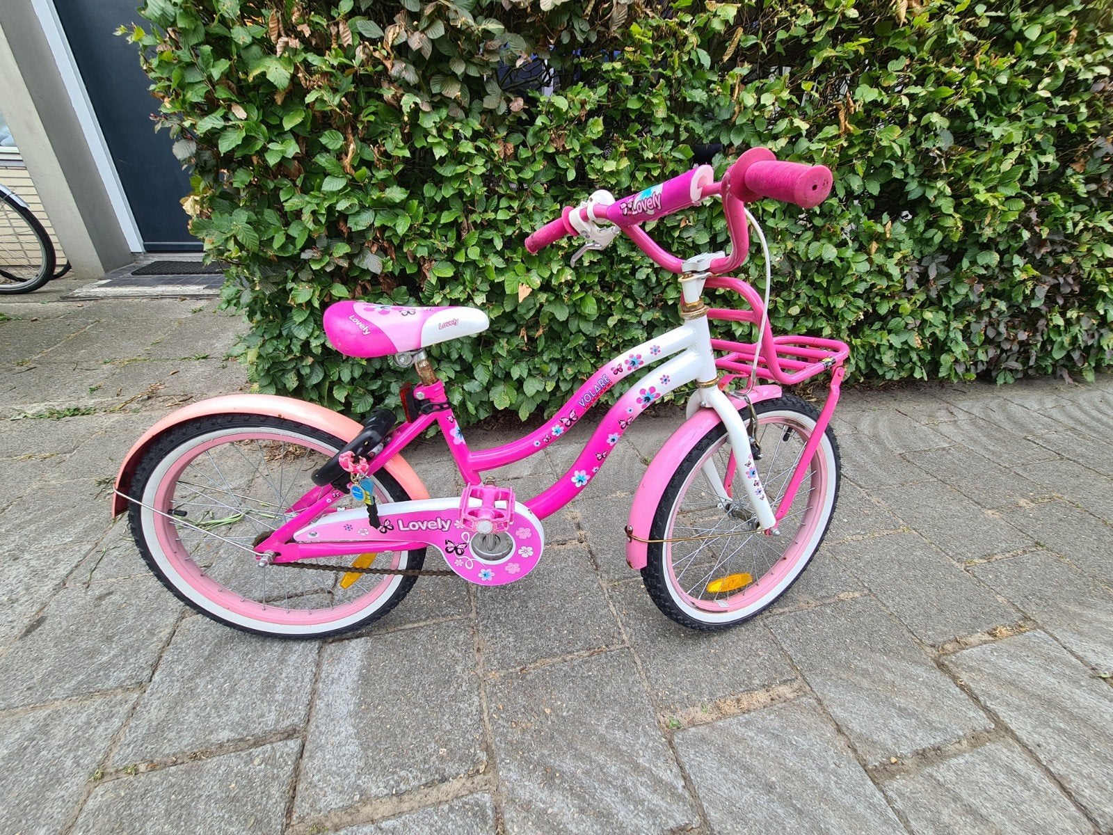 Roze meisjesfiets Volare Lovely  (6-8 jaar), Ophalen, Gebruikt, Velgrem, Volare