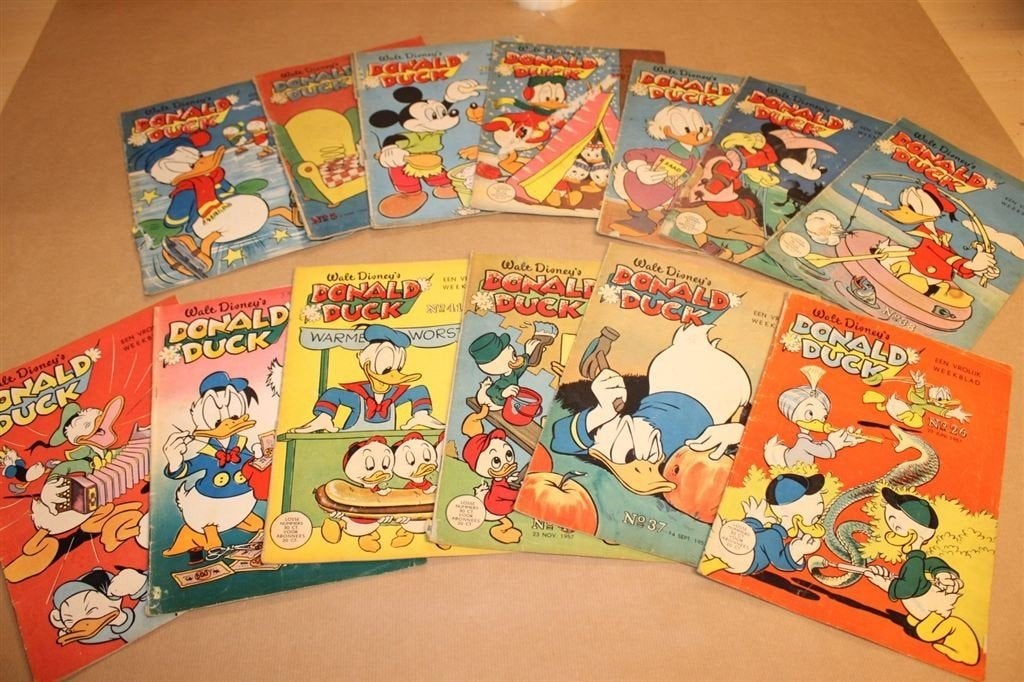 Partij Donald Ducks uit 1957 !!, Boeken, Eén stripboek, Ophalen of Verzenden, Gelezen