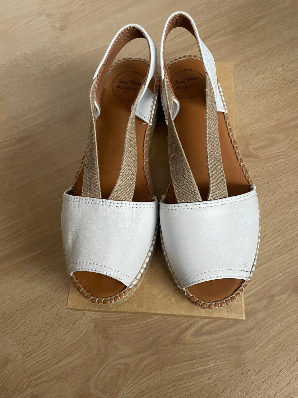 Espadrille sandalen maat 40, Kleding | Dames, Schoenen, Wit, Zo goed als nieuw, Sandalen of Muiltjes, Ophalen of Verzenden