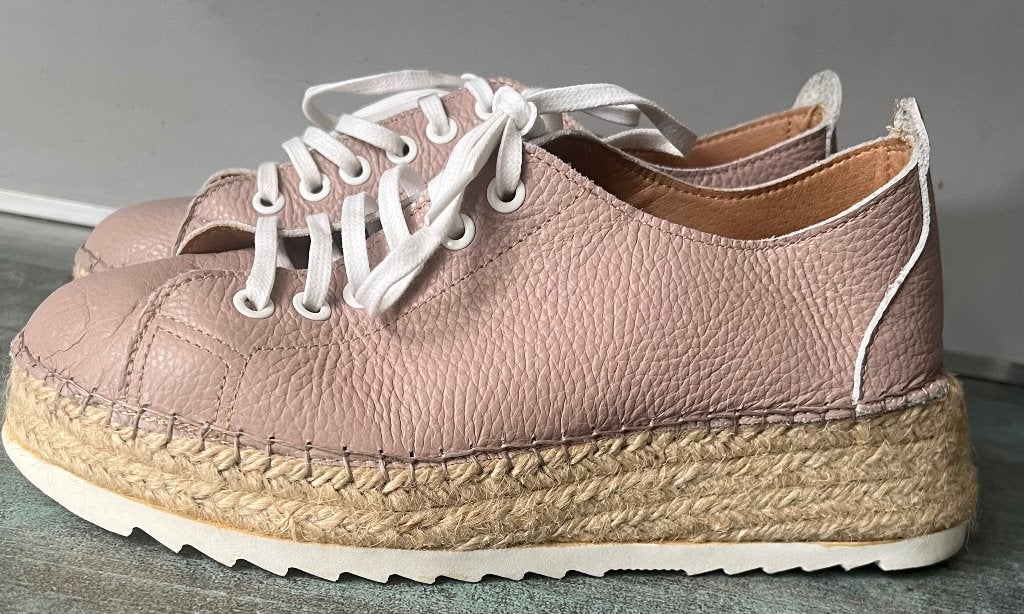 Fabiolas espadrilles.  Mt 41. Nieuw!!!, Ophalen of Verzenden, Espadrilles of Moccasins, Roze, Nieuw