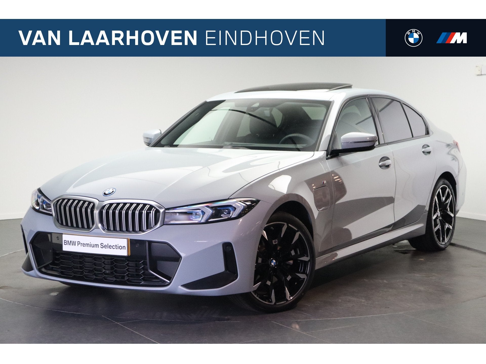 BMW 3 Serie 330e M Sport Automaat / Trekhaak / Schuif-kantel