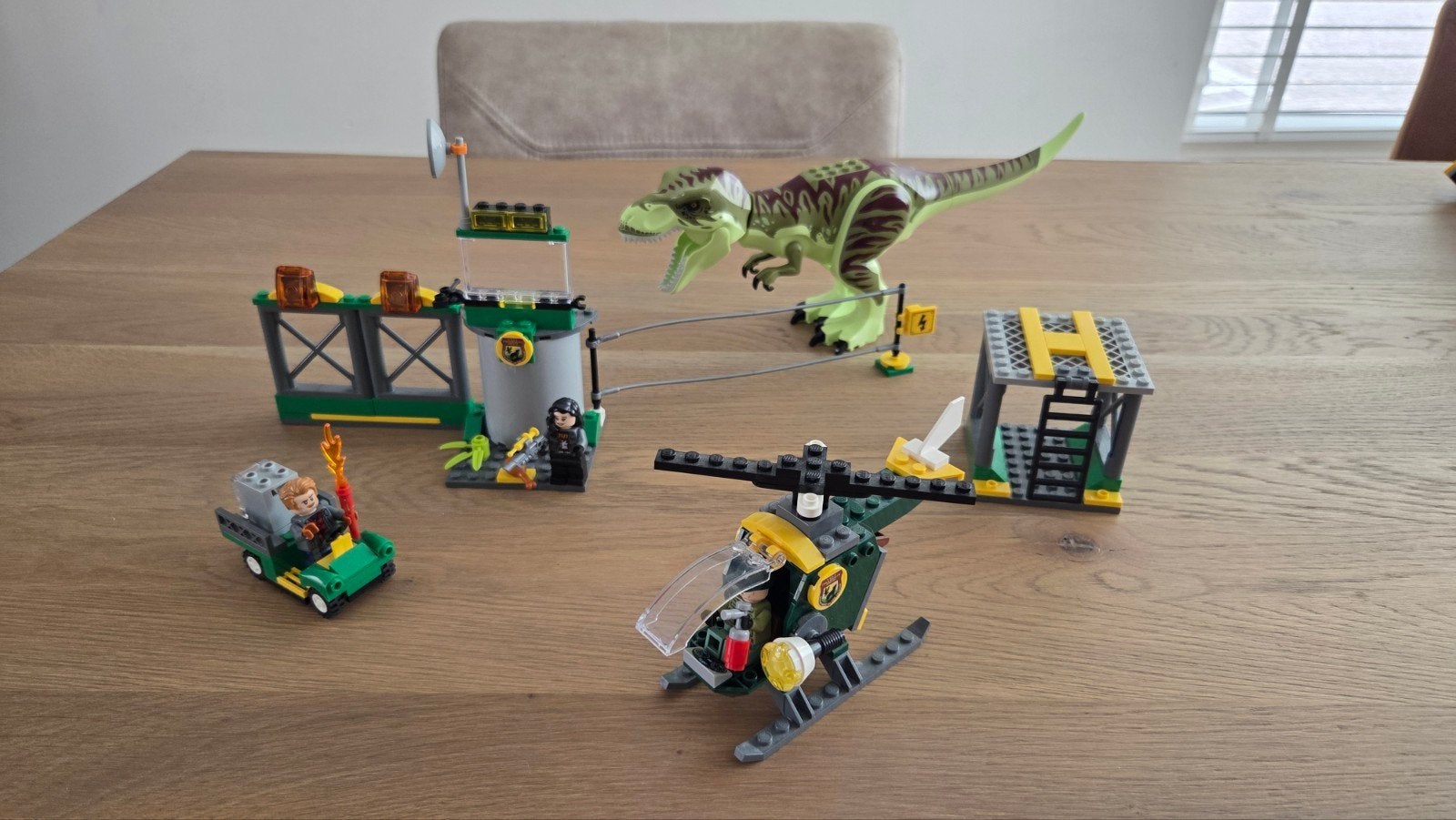 LEGO Jurassic World T. Rex Dinosaurus Ontsnapping 76944, Kinderen en Baby's, Speelgoed | Duplo en Lego, Compleet, Jurassic World