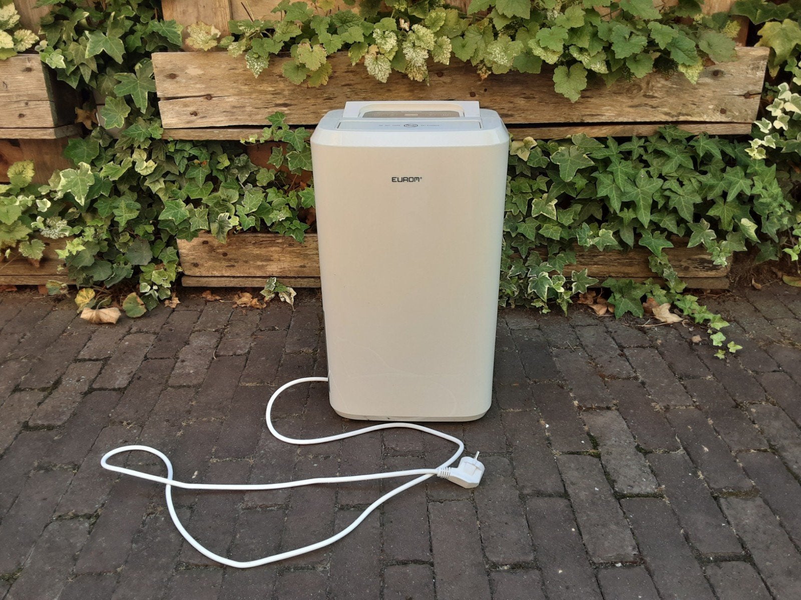EUROM drybest 10L luchtontvochtiger wit, Ophalen of Verzenden, Zo goed als nieuw, Luchtontvochter