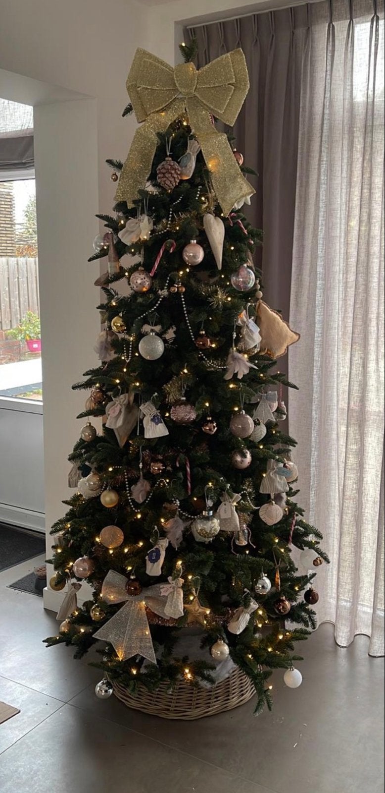 Kunst kerstboom 2.30 meter, Ophalen of Verzenden, Zo goed als nieuw