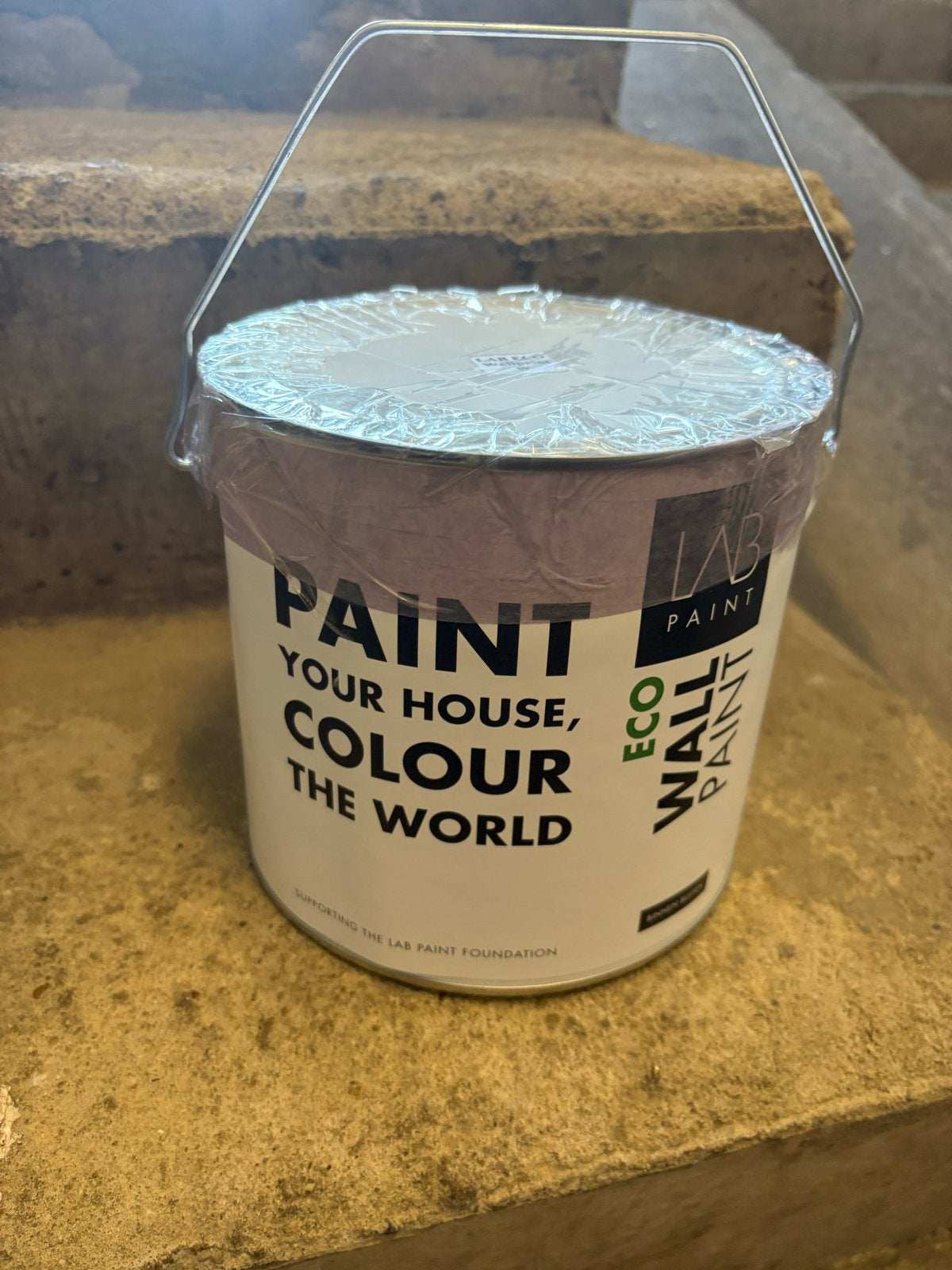 LAB paint - Frosted Sand (2.5 liter) - Ongebruikt, Beige, Nieuw, Ophalen of Verzenden, Verf