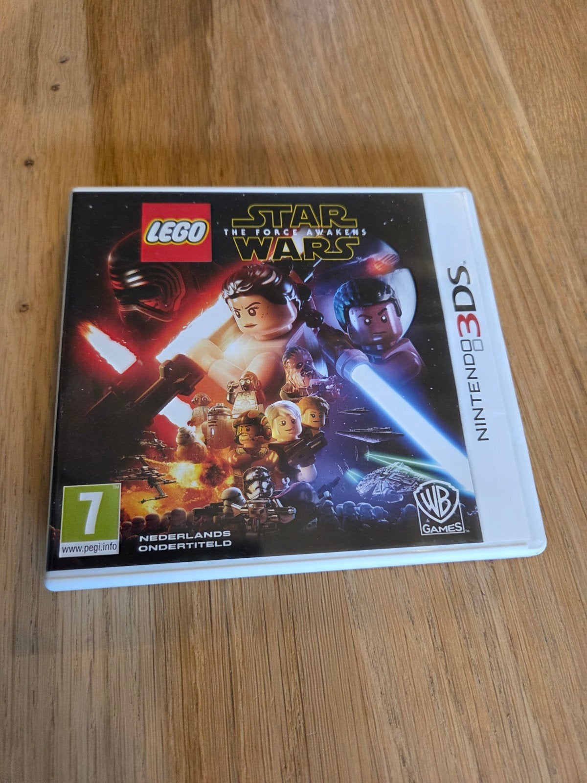 Lego star wars the force awakens nintendo 3ds, Spelcomputers en Games, 1 speler, Ophalen of Verzenden, Zo goed als nieuw, Vanaf 3 jaar