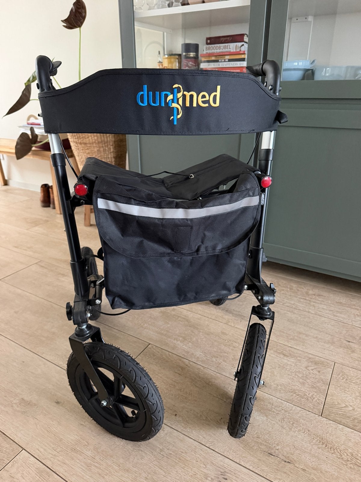 Dunimed rollator grote luchtbanden, Ophalen of Verzenden, Lichtgewicht, Zo goed als nieuw