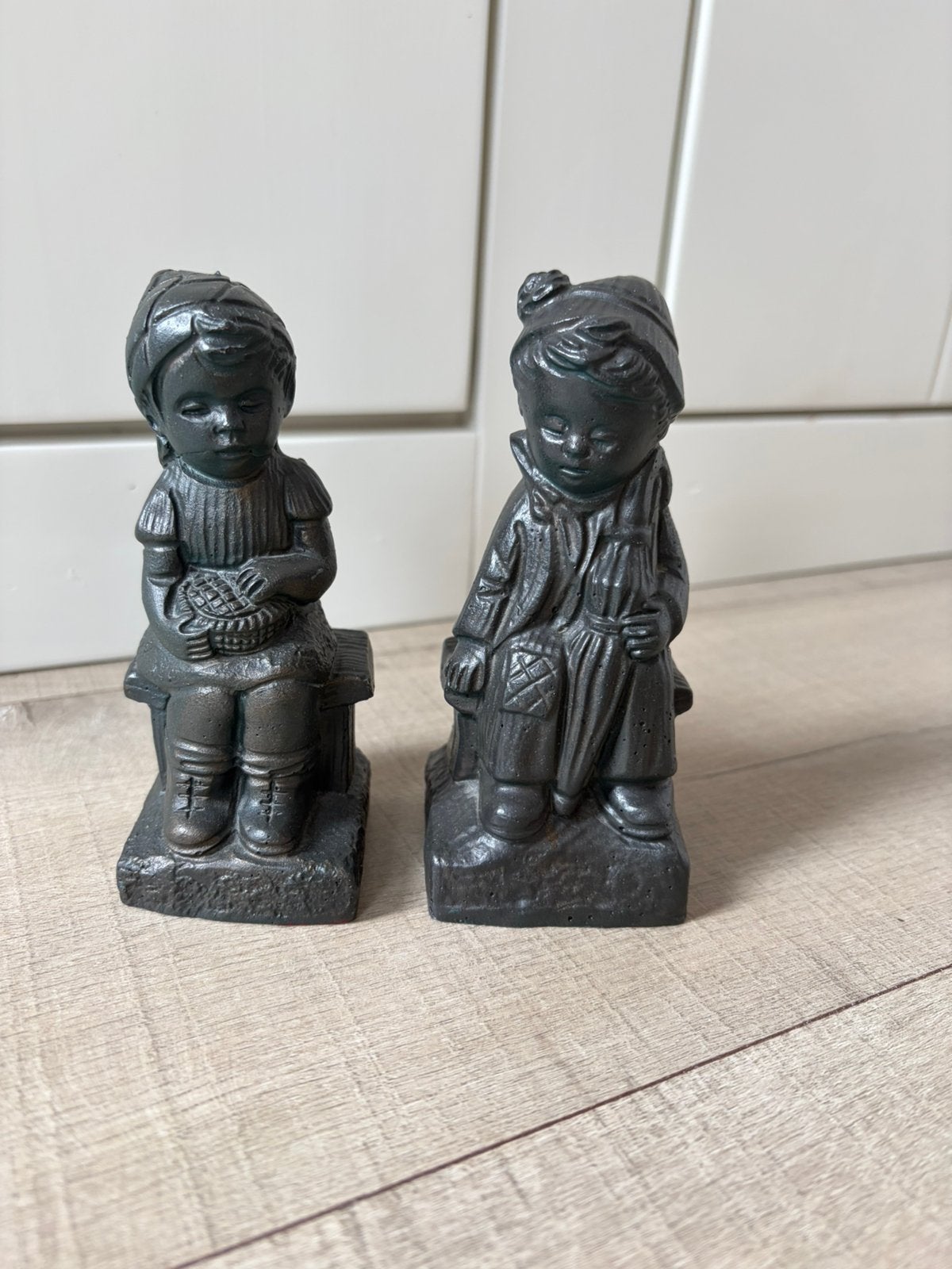 2 Paridur beeldjes van Atelier Anton Perree, Ophalen of Verzenden, Zo goed als nieuw, Mens
