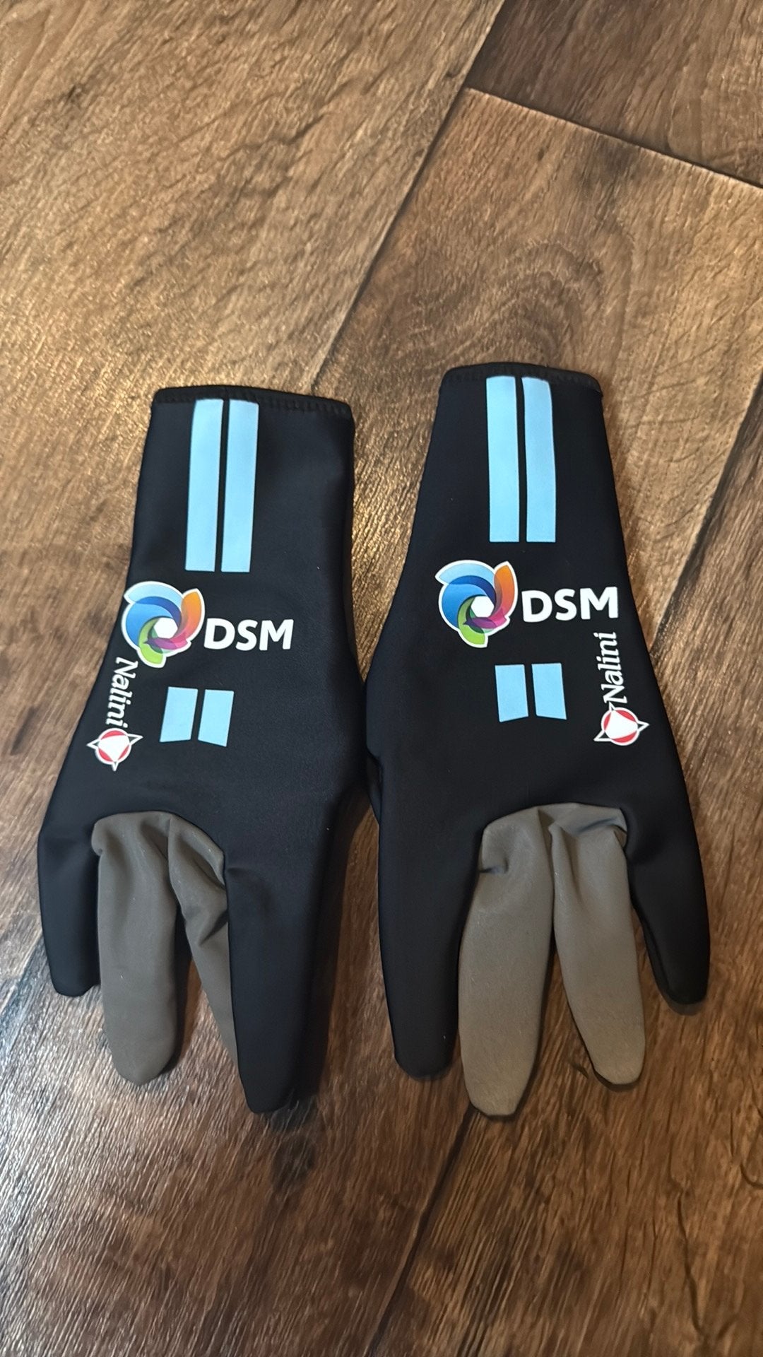 Team DSM rain gloves nieuw maat S, Fietsen en Brommers, S, Nieuw, Handschoenen, M