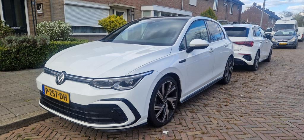 Volkswagen Golf 1.5 TSI ..R-LINE..130pk 2020 Wit, Voorwielaandrijving, 4 cilinders, Wit, 19 km/l