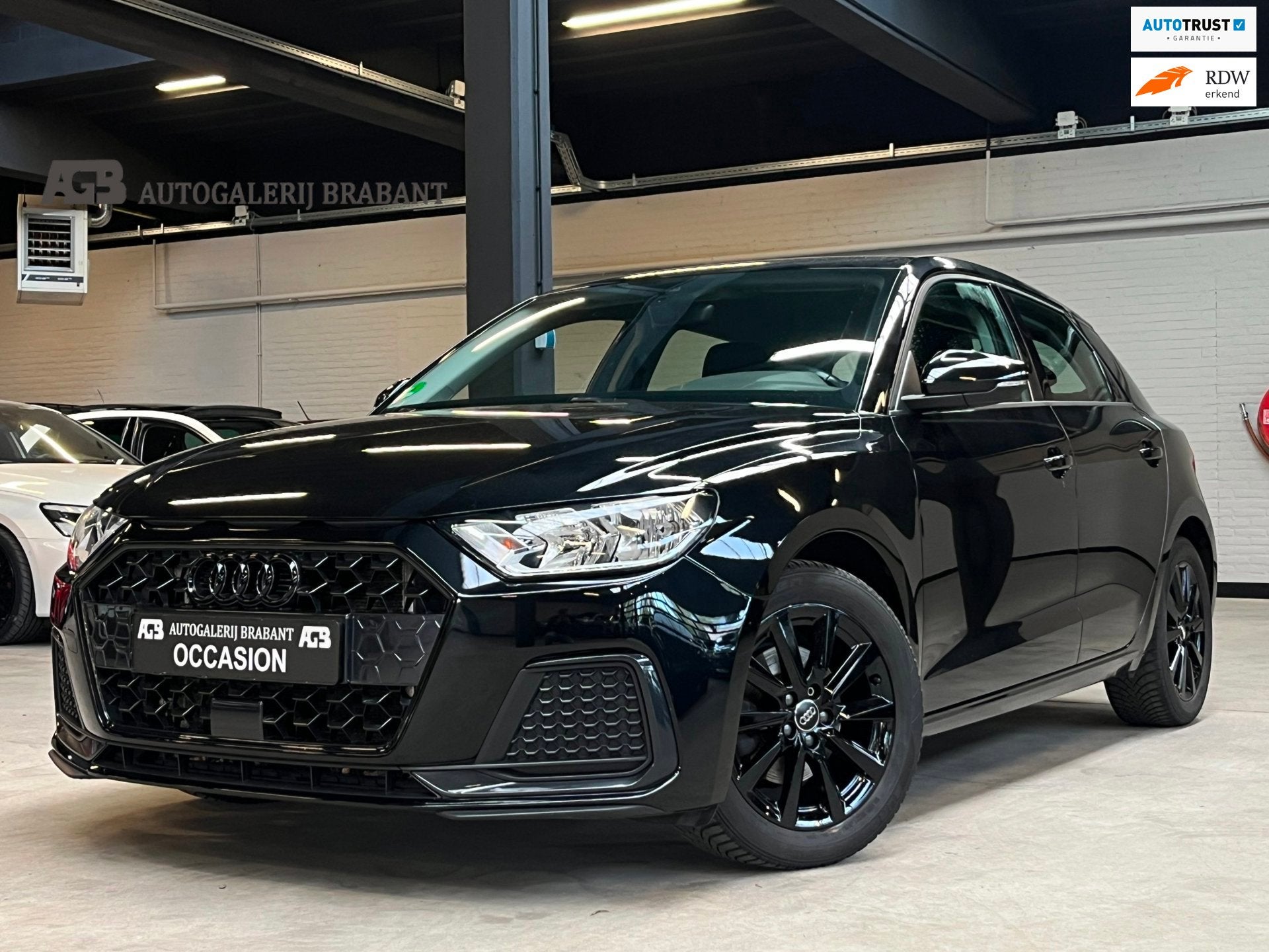 Audi A1 Sportback 30 TFSI S- Advanced Automaat/Virtual/Navig, Auto's, Audi, Stof, Zwart, 1200 kg, 116 pk