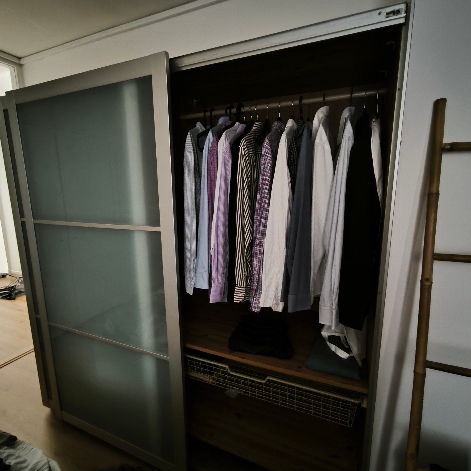 kledingkast sliding doors, Ophalen of Verzenden, Gebruikt, 50 tot 75 cm