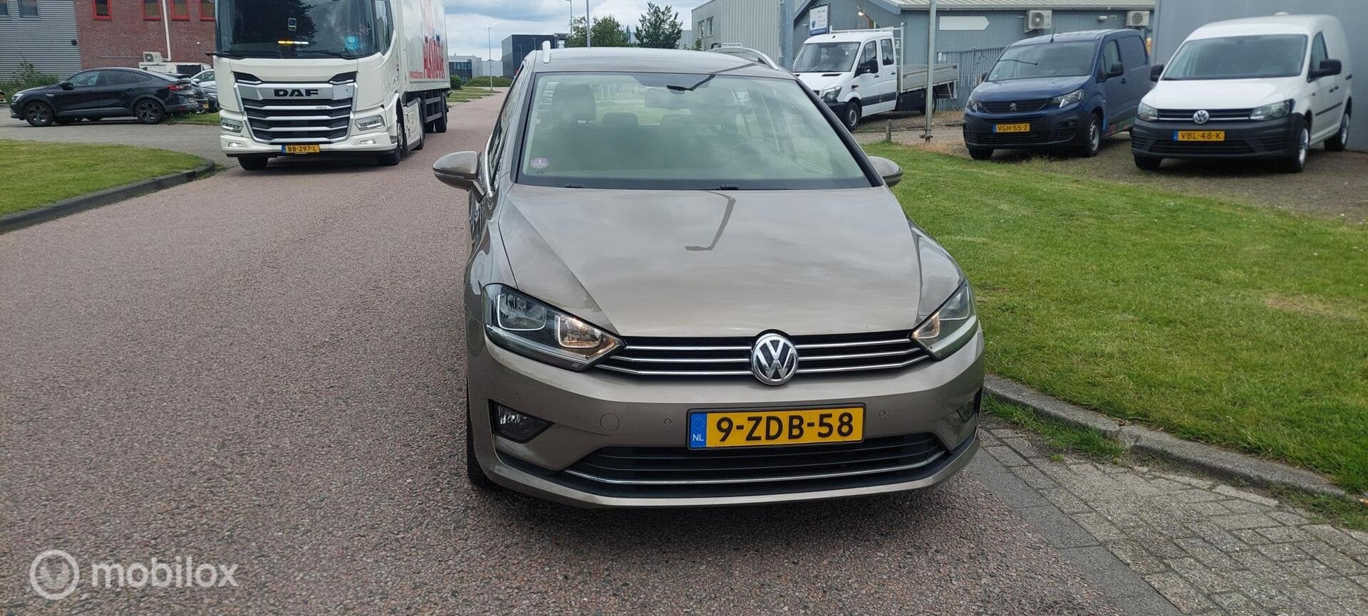 Volkswagen Golf Sportsvan 1.2 TSI Comfortline Automaat, Auto's, Volkswagen, Gebruikt, Euro 6, 4 cilinders, Automatische klimaatregeling