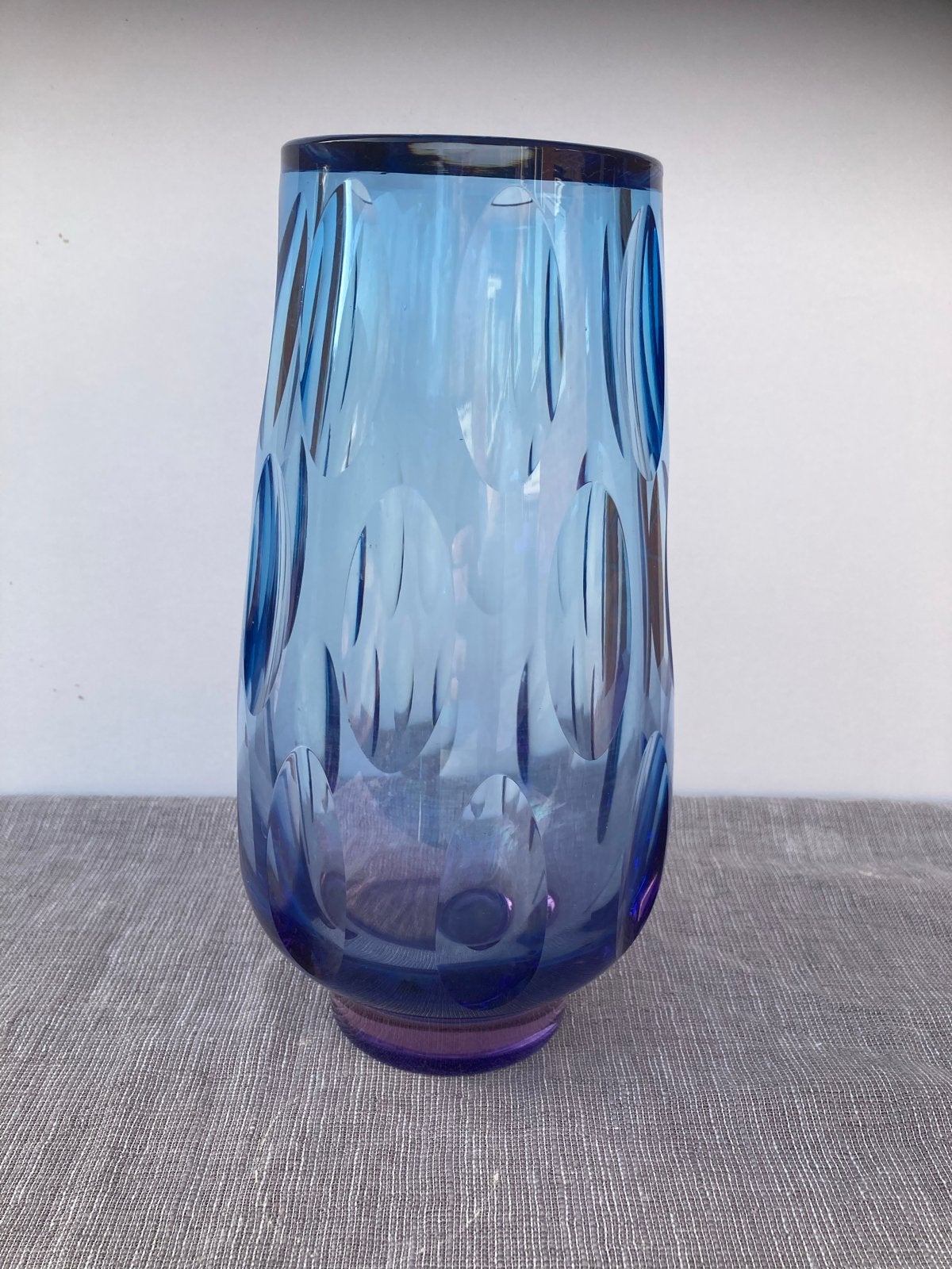 Erich Jachmann WMF Glass Vase 60s Lens Cut Decor (2 Blauw, Ophalen of Verzenden