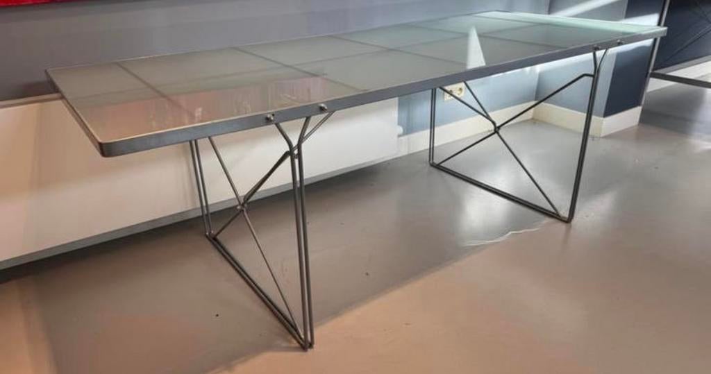 Ruim(telijk) bureau/eettafel glazen blad stalen onderstel, Ophalen, 200 cm of meer, 50 tot 100 cm, Rechthoekig