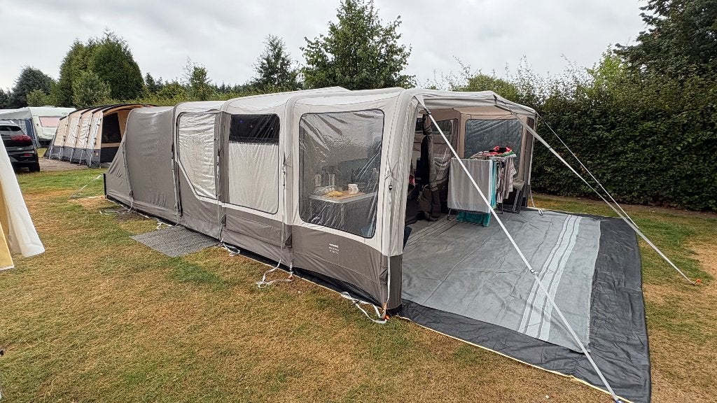Dometic Rarotonga 601 tc incl vestibule., Caravans en Kamperen, Ophalen, Zo goed als nieuw, Meer dan 6