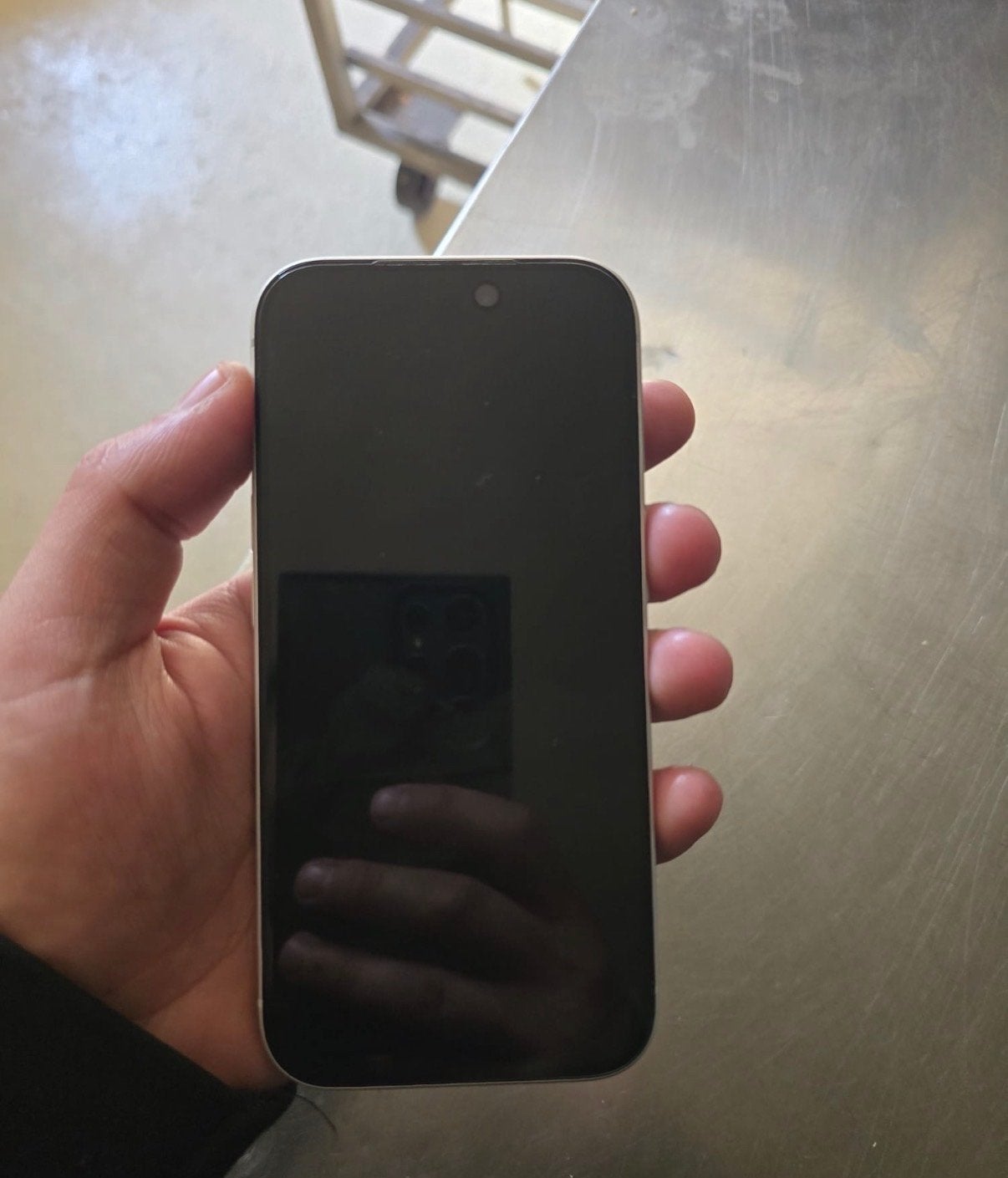 iPhone 17 Pro   Zilver - goed, Telecommunicatie, 256 GB, Ophalen of Verzenden, Zo goed als nieuw, Zonder simlock