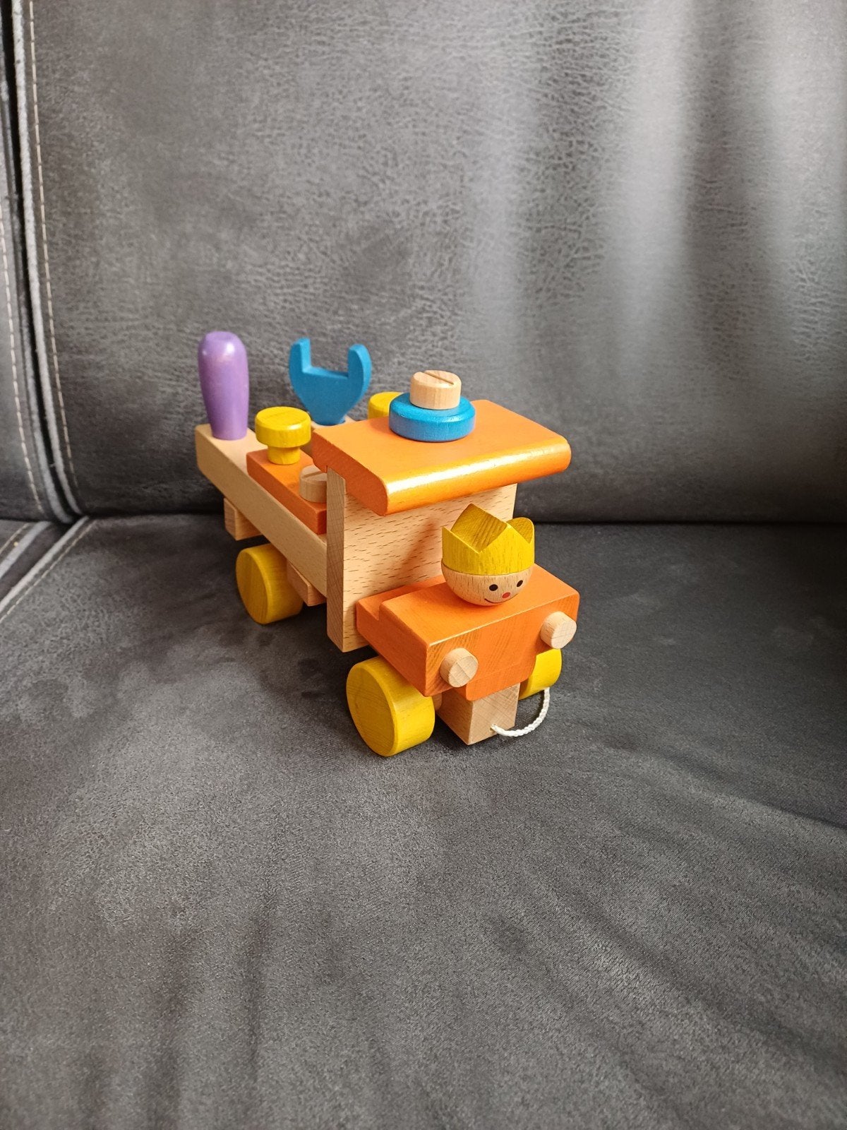 Kleurrijke houten montage wagen, Ophalen, Zo goed als nieuw