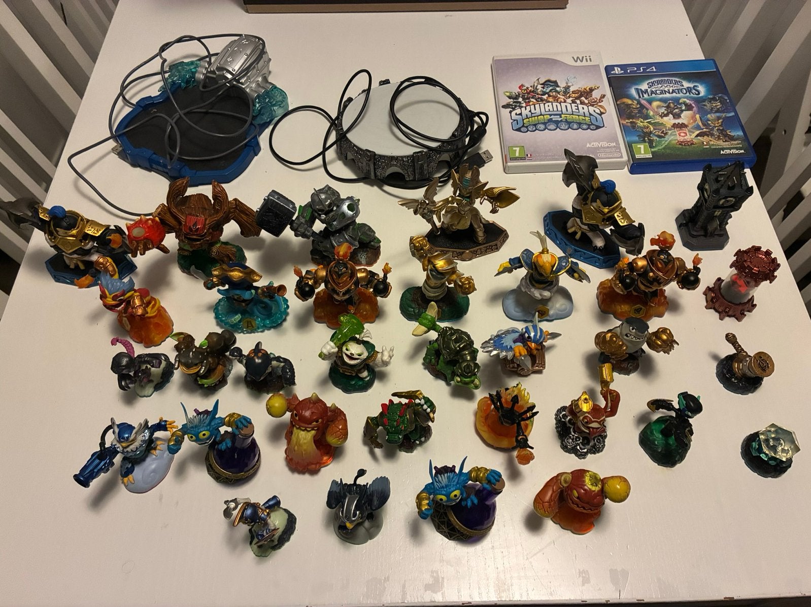 Skylander figuren met games, Spelcomputers en Games, Games | Nintendo Wii, Avontuur en Actie, Gebruikt, 2 spelers, Ophalen of Verzenden
