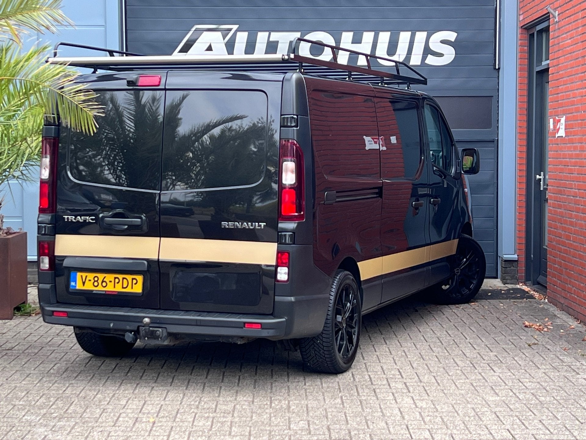 Renault TRAFIC 2.0 dCi 120 T29 L2H1 Stoelverwarming/ Camera/, Stof, Gebruikt, 2000 kg, Renault