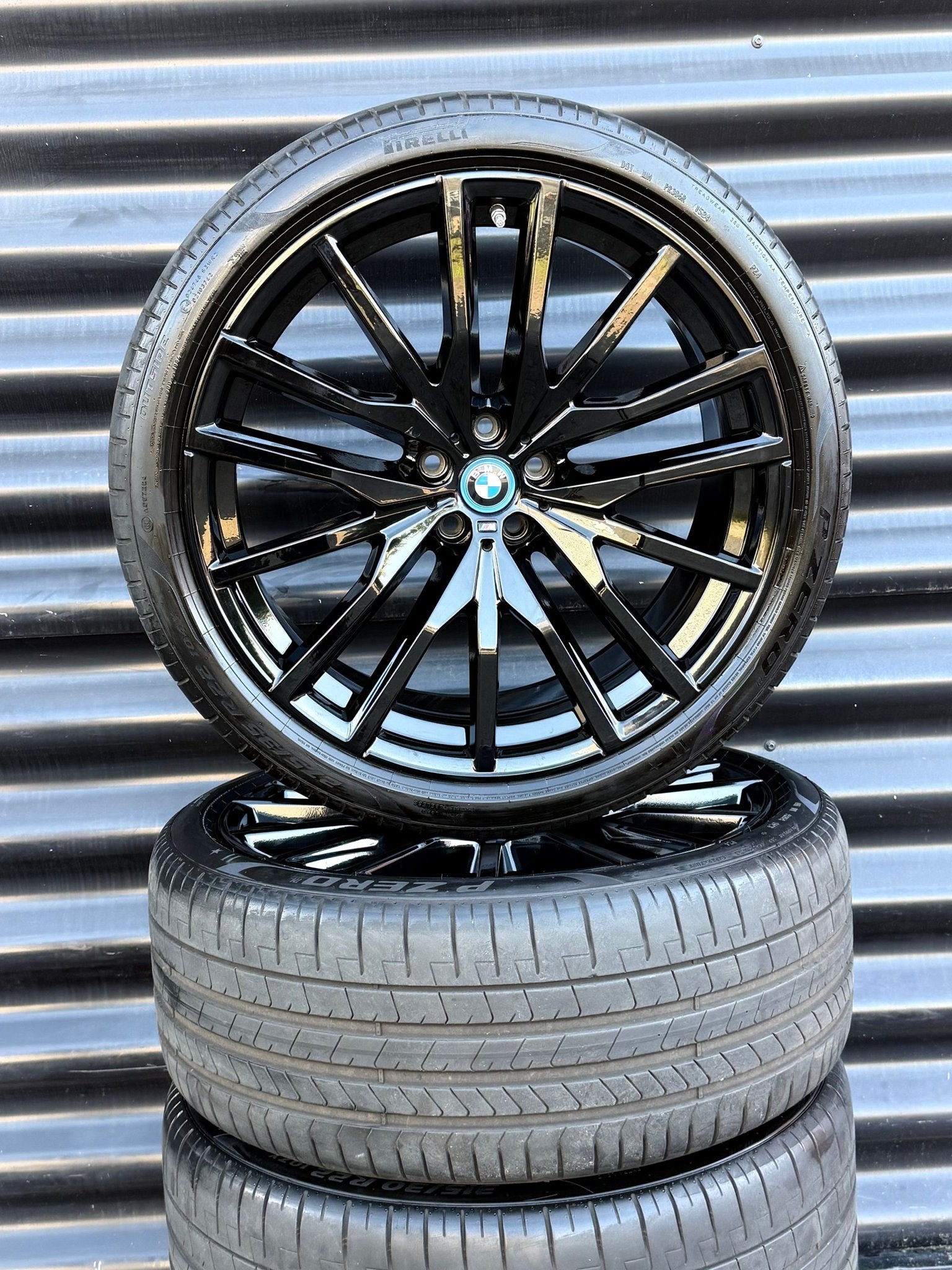 Nieuw 22” Orig Bmw Styl 742M G05 X5 X6 G06 velgen banden, Auto-onderdelen, Gebruikt, -, -, Banden en Velgen