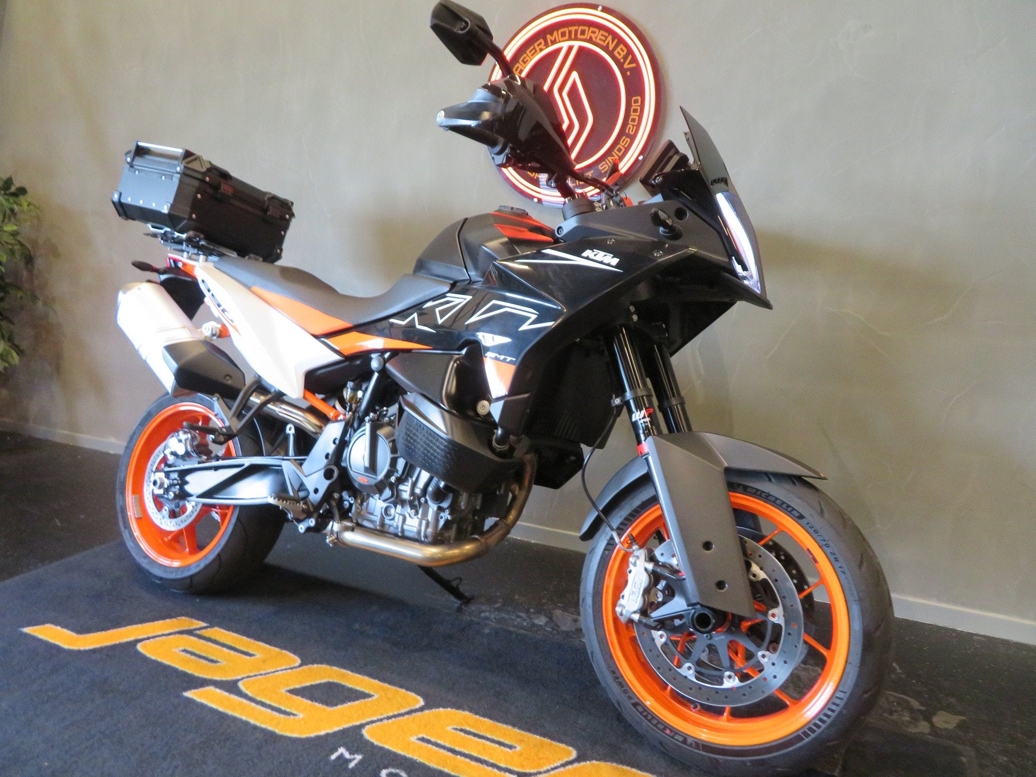 KTM 890 SMT TOP-CASE HISTORIE (bj 2026), Toermotor, Gebruikt, Bedrijf