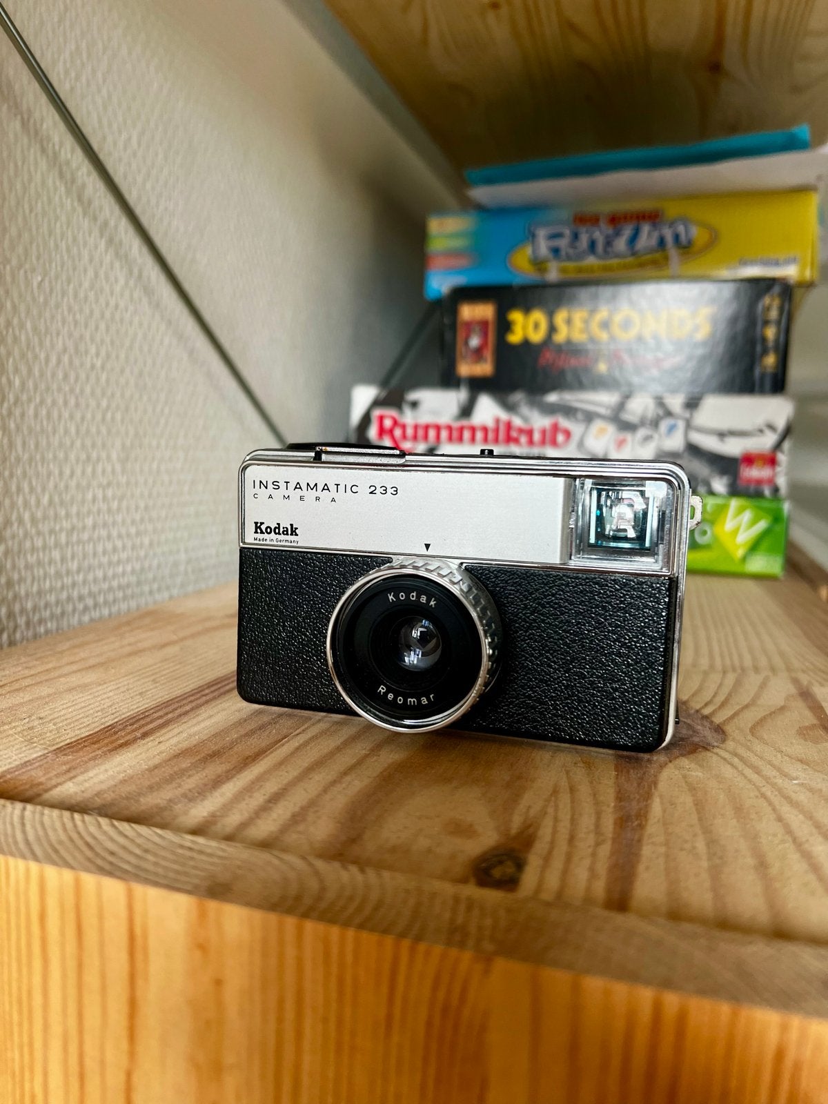 Kodak Instamatic 233 Camera met origineel hoesje, Ophalen of Verzenden, Gebruikt, Compact, Kodak