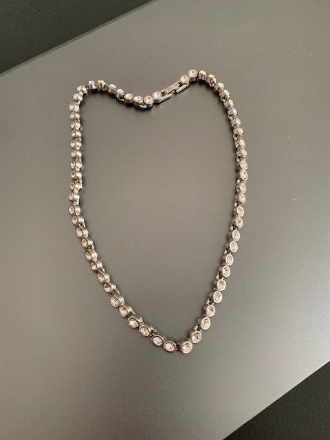 Te koop: bling bling ketting met strass., Overige materialen, Verzenden, Zo goed als nieuw, Zilver