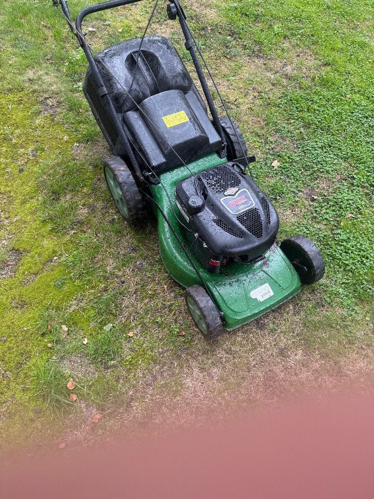 Foto 4 van Grasmaaier met motorprobleem