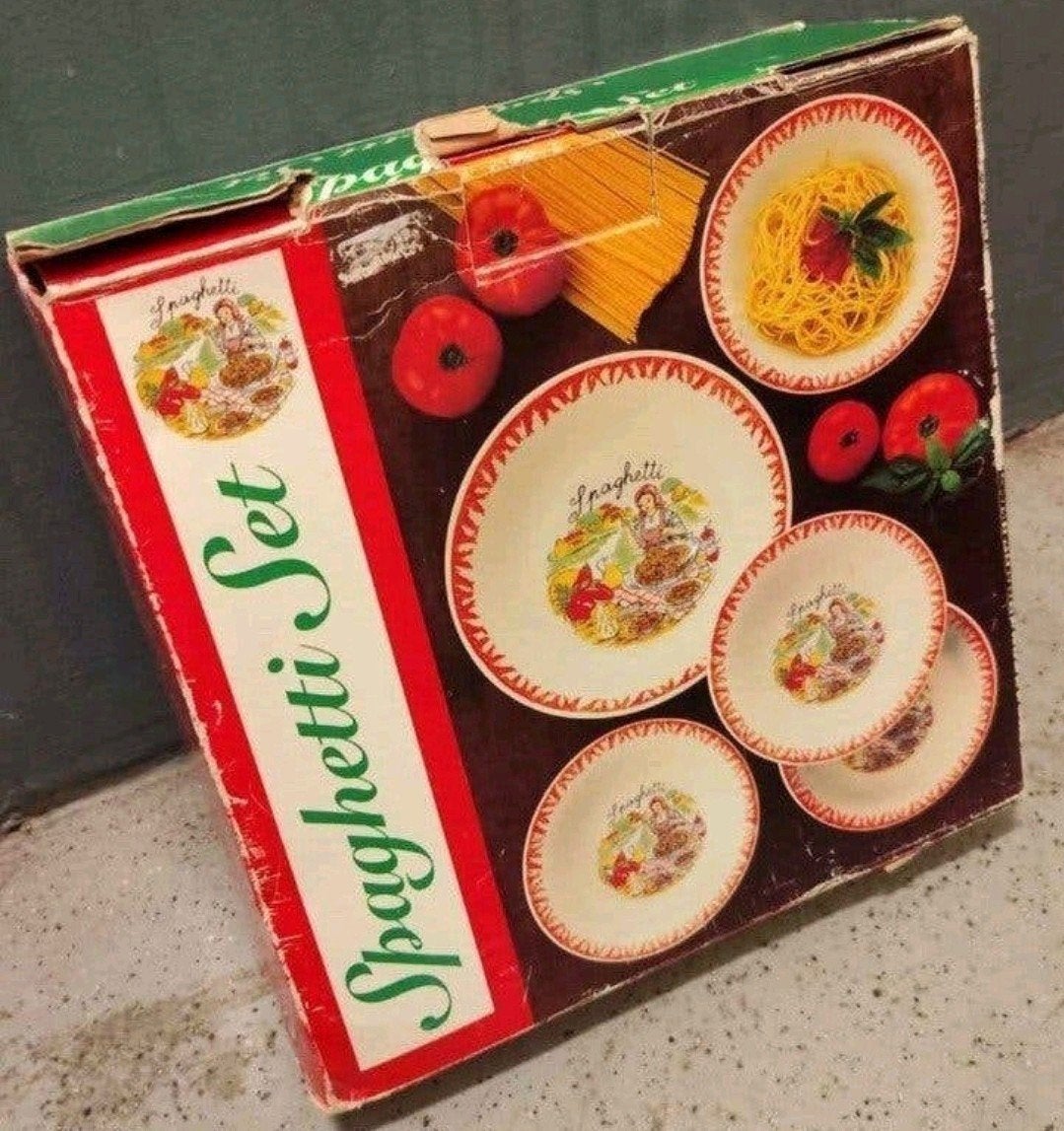 Nieuwe Spaghetti Set: 4 Diepe Borden & Serveerschaal, Ophalen, Nieuw, Compleet servies