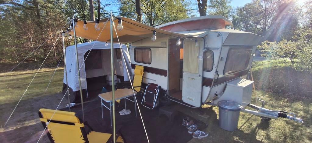 Otten Trekker hefdak caravan, bj ca. 1970 - Compact & Licht, Caravans en Kamperen, Caravans, Overige merken, Standaardzit, Luifel