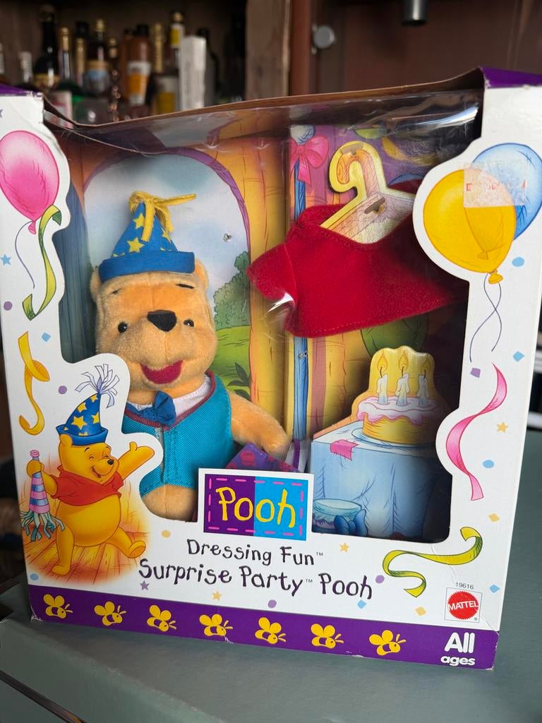Vintage Winnie de Poeh "Surprise Party" knuffel Mattel, Ophalen of Verzenden, Zo goed als nieuw