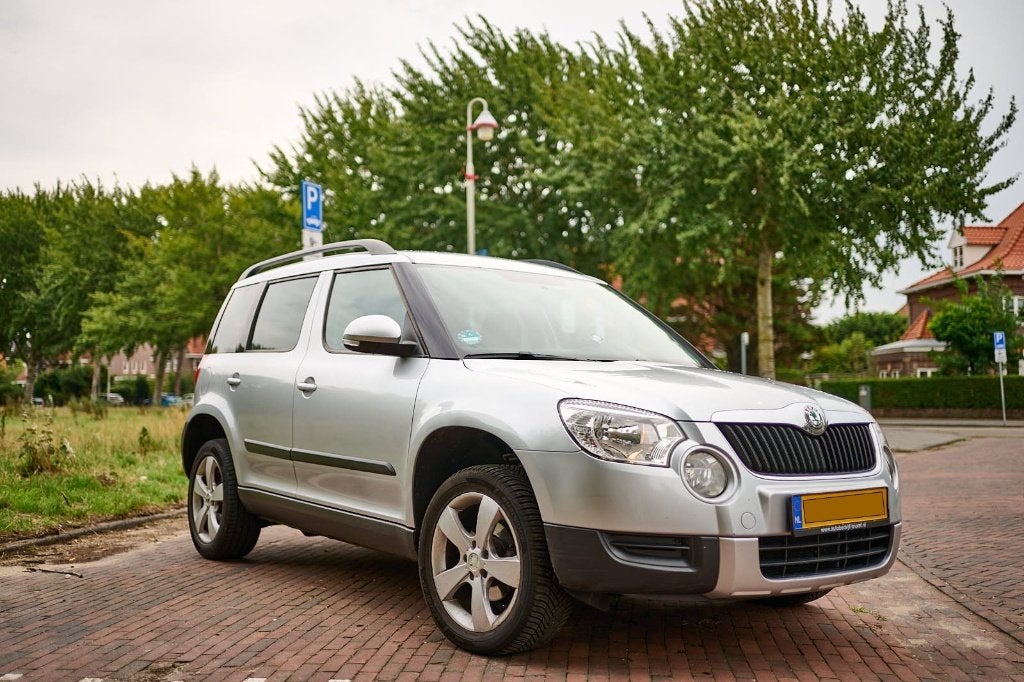 Skoda Yeti 1.4 TSI (2010) – nieuwe ketting, bak & koppeling, Auto's, Skoda, Voorwielaandrijving, Euro 5, 4 cilinders, 122 pk