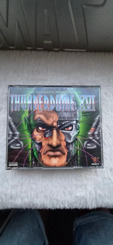 Thunderdome XVI 16, Ophalen of Verzenden, Zo goed als nieuw