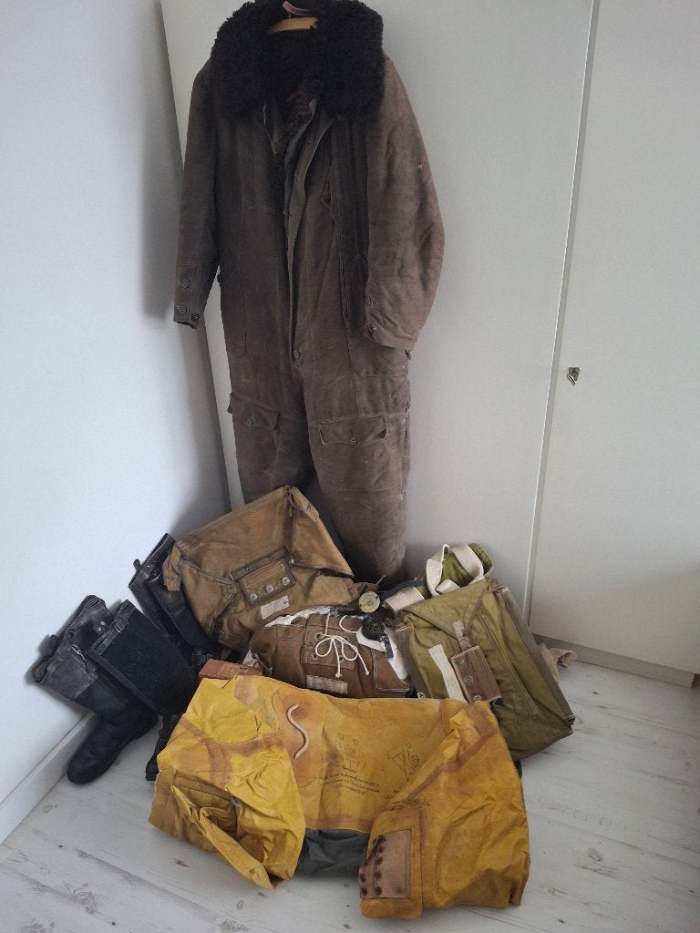 Militaria collectie: Kleding, uitrusting en accessoires, Verzamelen, Ophalen, Luchtmacht, Duitsland, Kleding of Schoenen