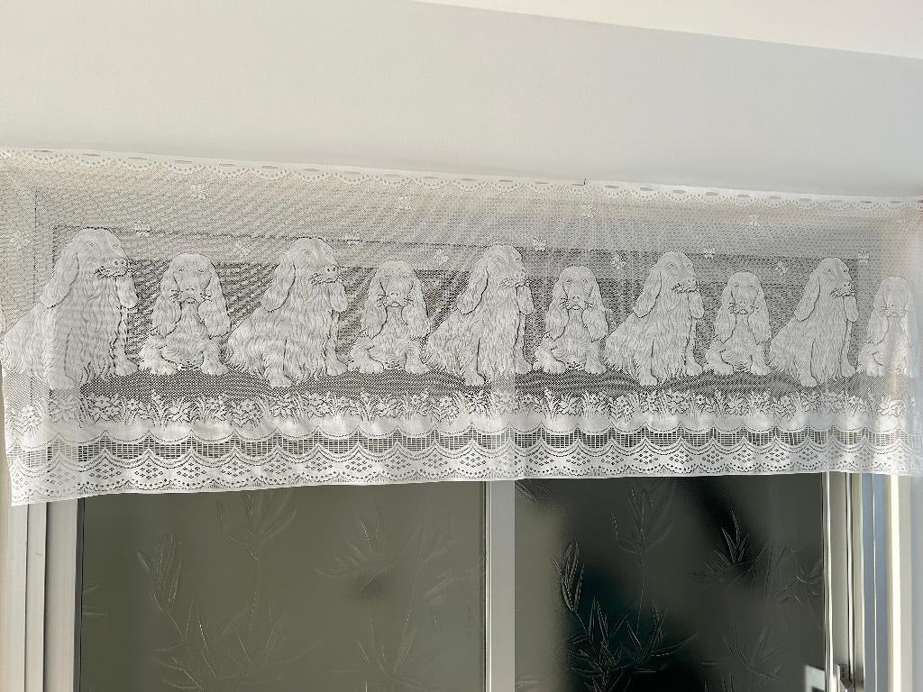 Vitrage / half gordijn wit met honden print, Gebruikt, Wit, 150 tot 200 cm, Ophalen of Verzenden