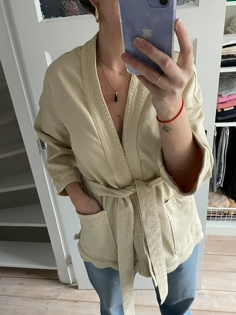 YAYA jasje, Verzenden, Zo goed als nieuw, Beige