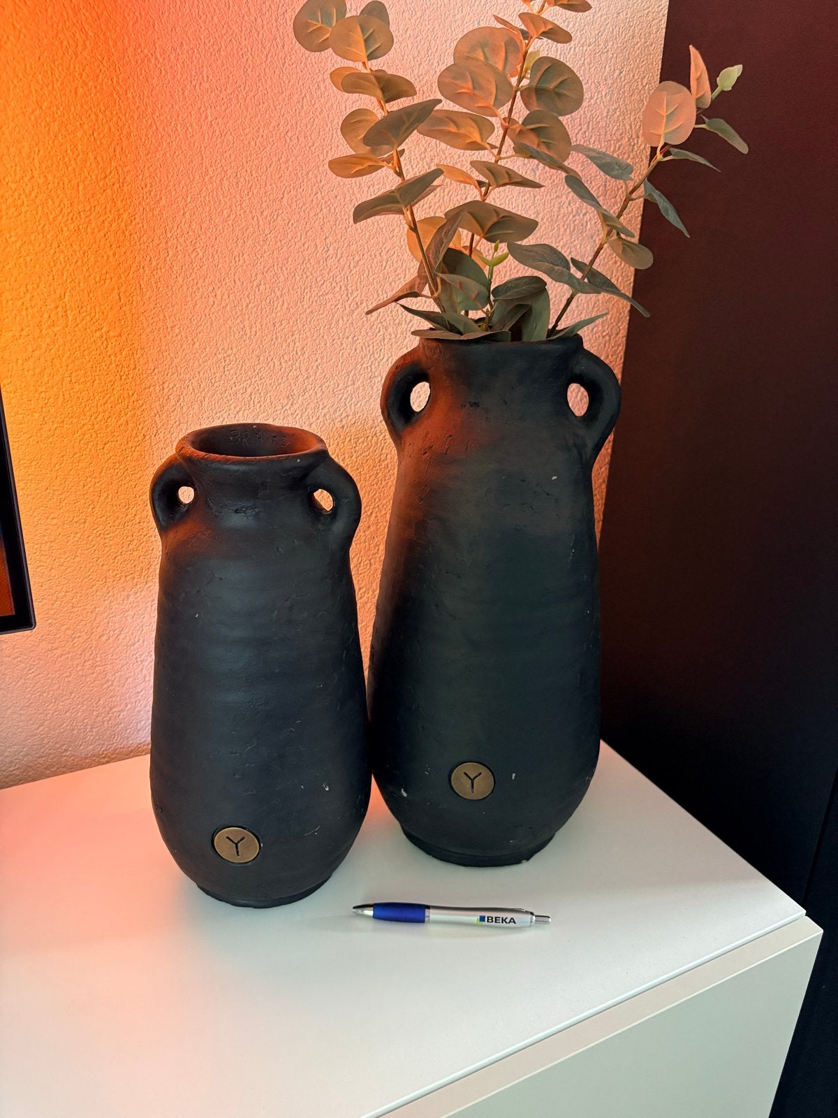 Grote Brynxz kruiken/vazen - Zwart, set van 2, Huis en Inrichting, Woonaccessoires | Vazen, Ophalen, Zwart, Zo goed als nieuw