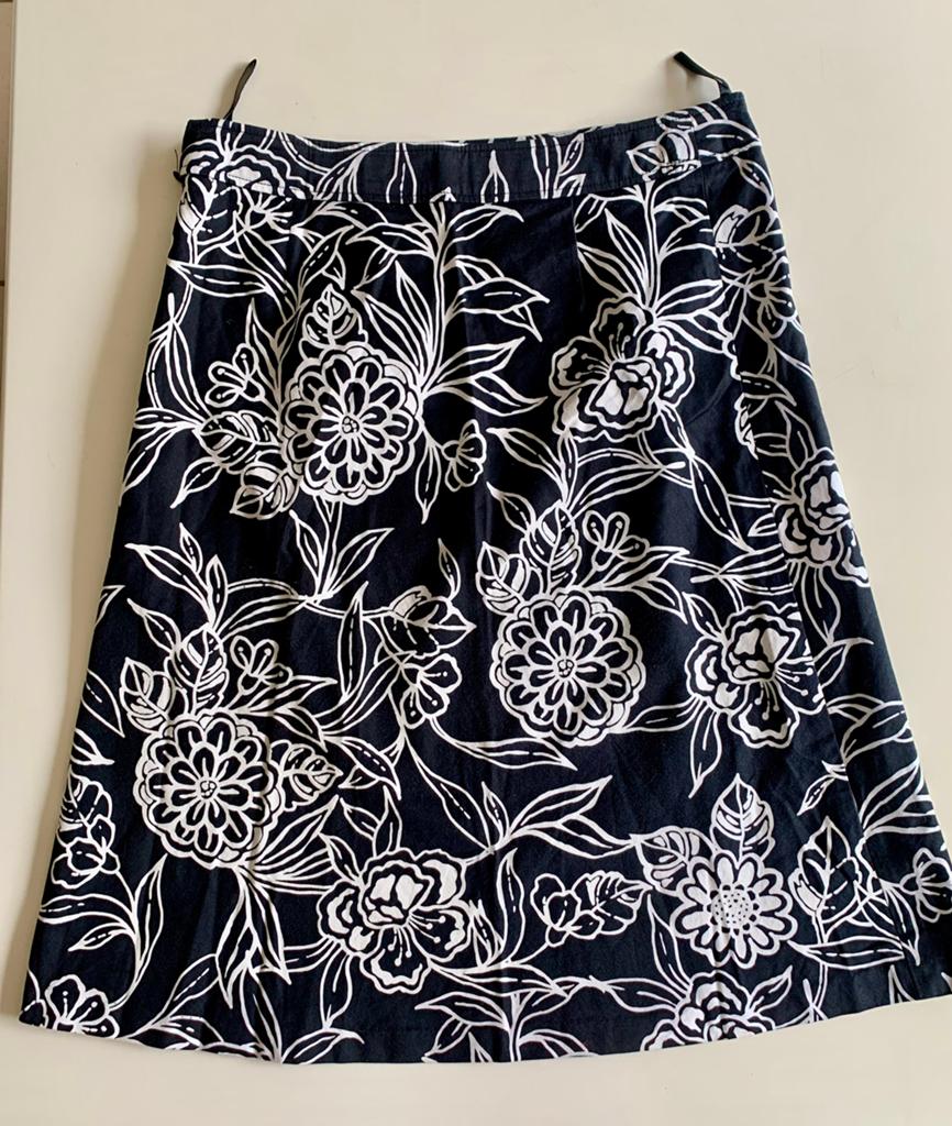 Supermooie rok, 38, Casablanca, Kleding | Dames, Rokken, Maat 38/40 (M), Zwart, Ophalen of Verzenden, Zo goed als nieuw