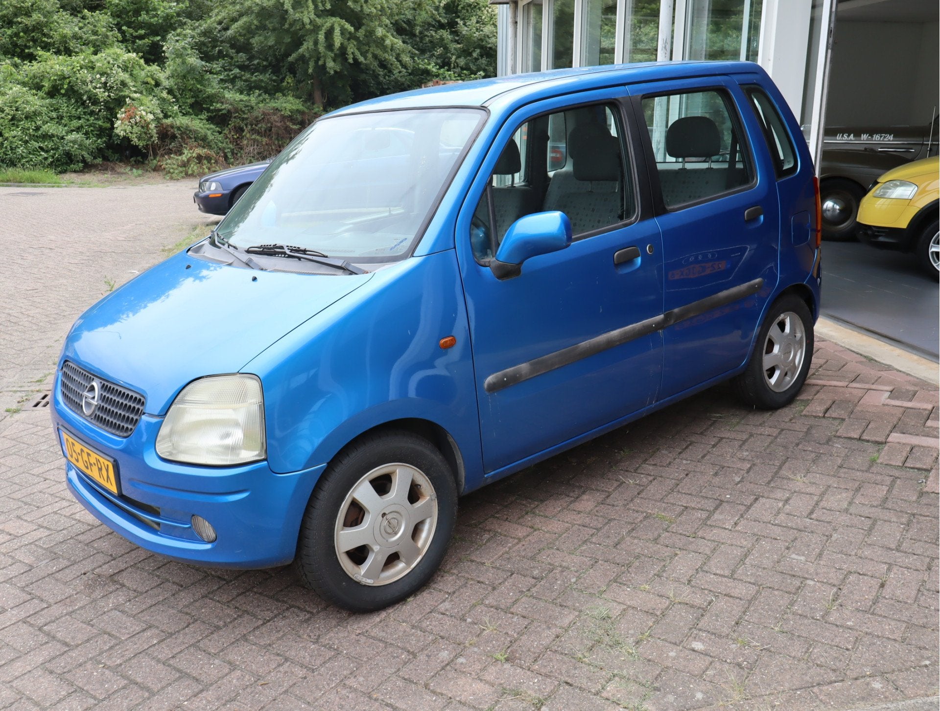 Opel Agila 1.2-16V Elegance WATERPOMP HOORBAAR! (bj 2000), Voorwielaandrijving, 1199 cc, Blauw, Origineel Nederlands