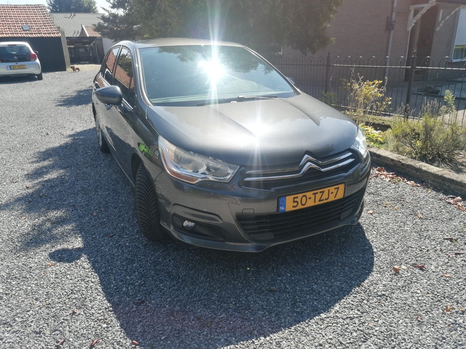 Te Koop Citroën C4 1.4 VTI 2012 Grijs, Auto's, Stof, Zwart, 635 kg, Lichtsensor